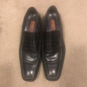 Mezlan men’s shoes in size 11.5.